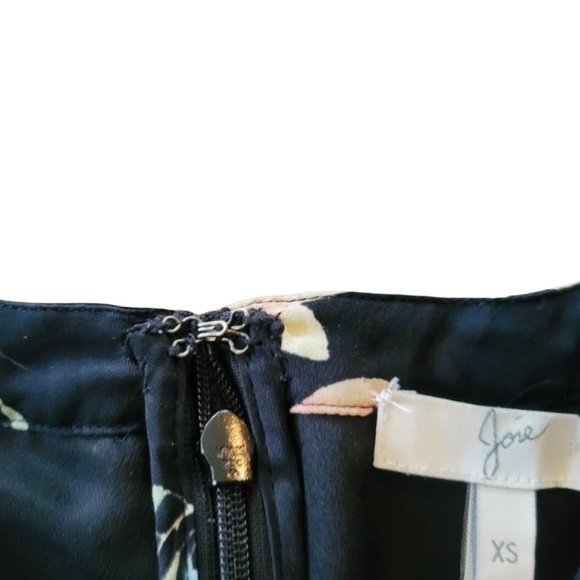 Joie Romper shorts XS small - Picture 6 of 6